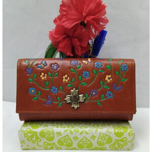 Patricia Nash Brown Leather Floral Turn Lock Credit Card Trifold Wallet